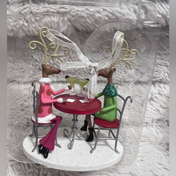 Hallmark Friendship Keepsake ornament - Picture 2 of 7